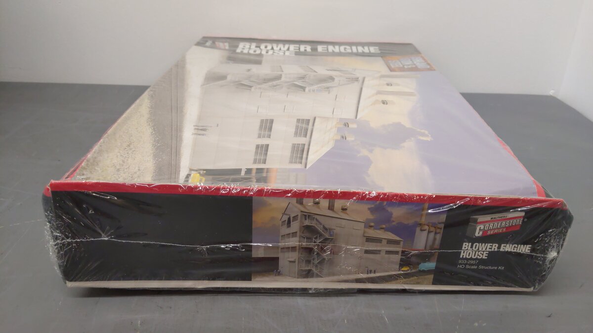 Walthers 933-2957 HO Scale Blower Engine House Ashland Iron&Steel Structure Kit EX/Box