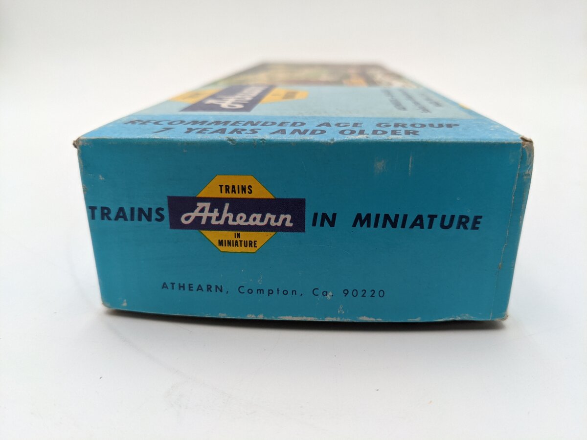 Athearn 4971 HO CSX C44-9W Dummy Locomotive #205 VG/Box