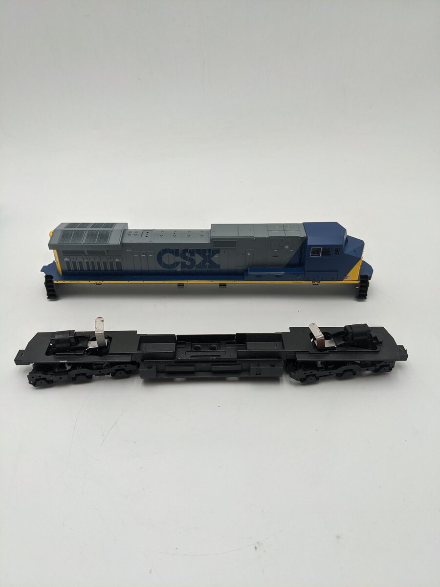 Athearn 4971 HO CSX C44-9W Dummy Locomotive #205 VG/Box