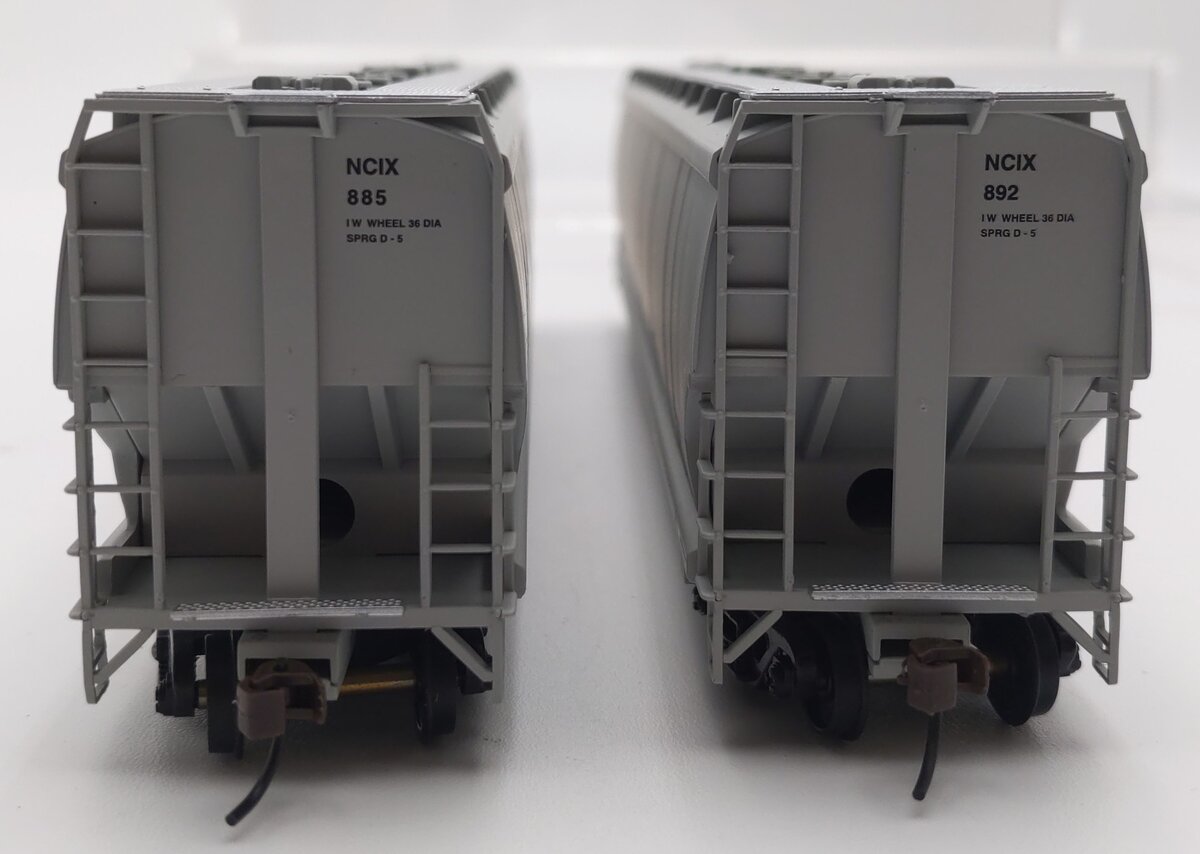 Walthers 932-27156 HO Scale NCIX National 6200 Plastic Hopper Car LN/Box