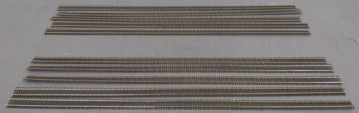 HO Scale Track Code 70 Assorted Straight Track Sections [10] VG