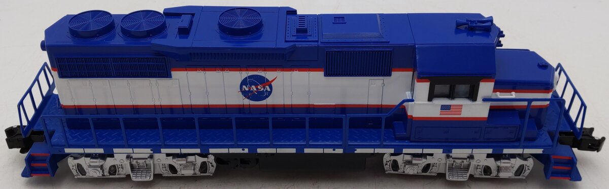 Lionel 2123080 O Space Launch LionChief Diesel Locomotive #2021 EX