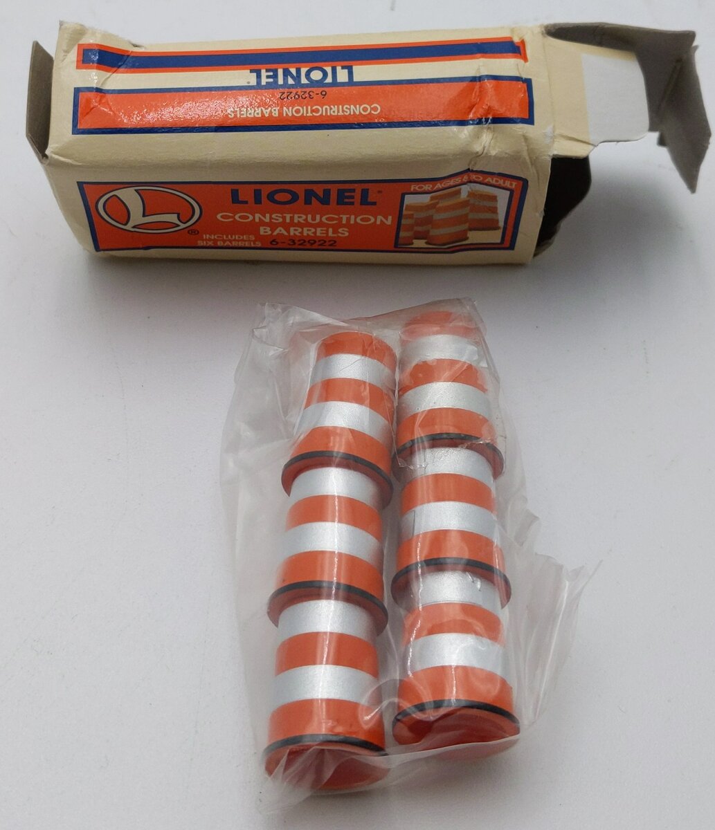 Lionel 6-32922 Orange Construction Barrels in Box (6 pack) LN/Box