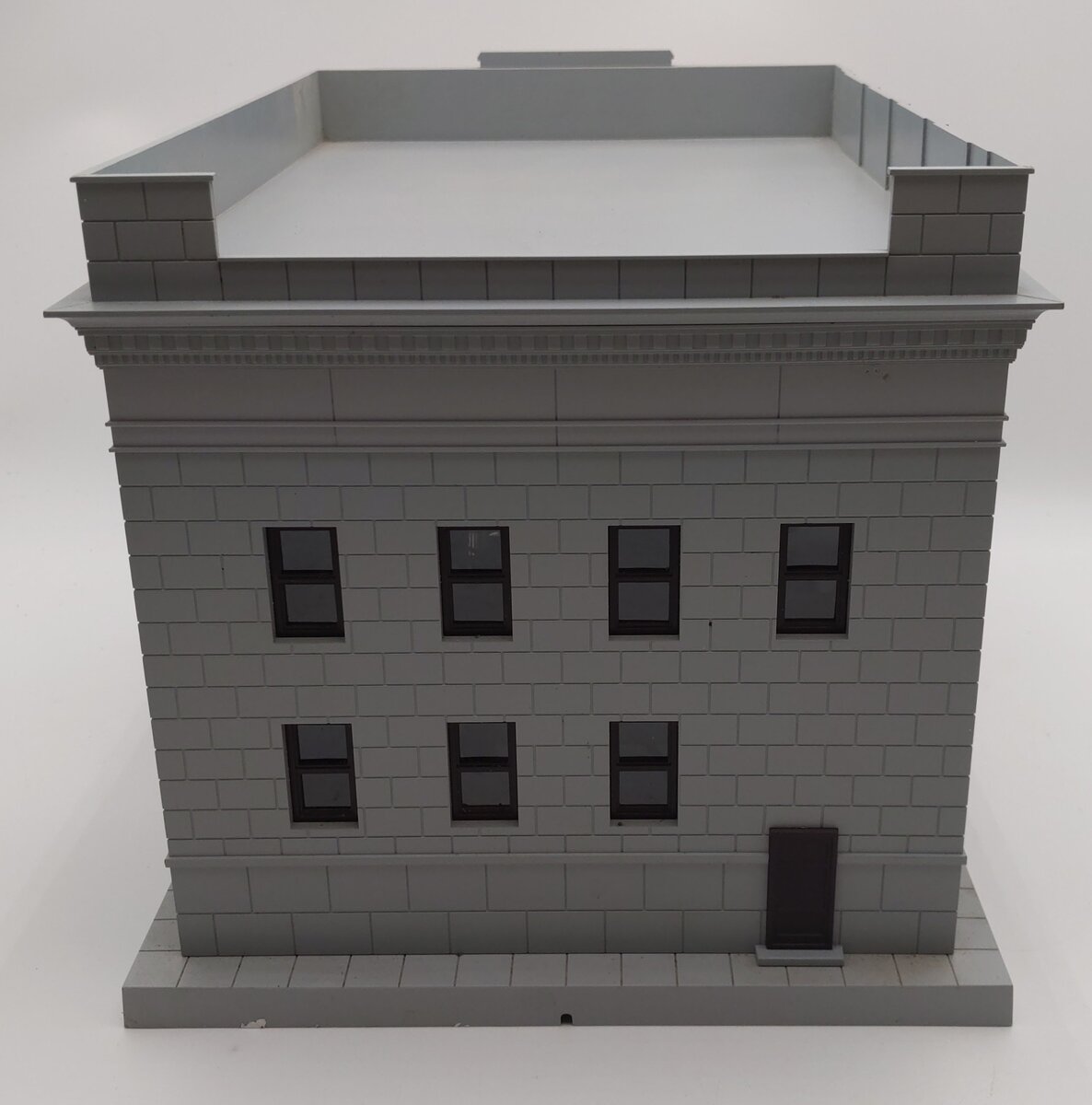 MTH 30-9017 O Gauge First City Bank Building EX/Box