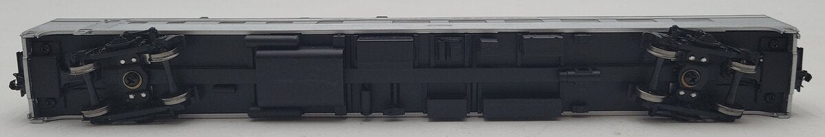 Walthers HO New York Central Dining Passenger Car EX