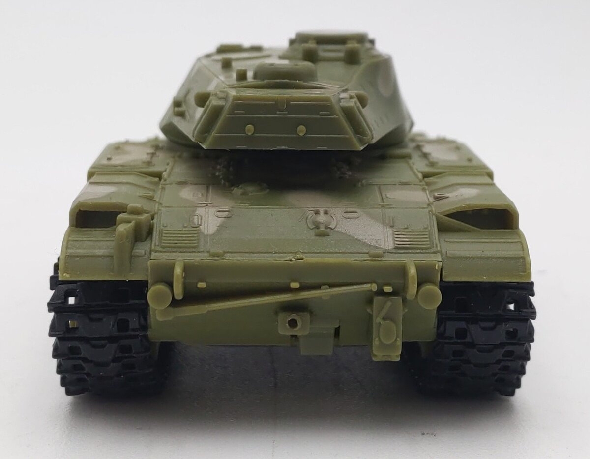 Westminster 3903 M-41 "Walker Bulldog" Full Tracker Tank In A Tin W/Army Men EX/Box
