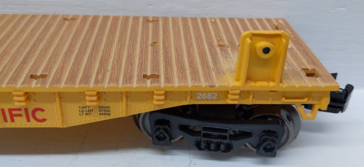 Menards O Gauge Union Pacific Flatcars (8) VG
