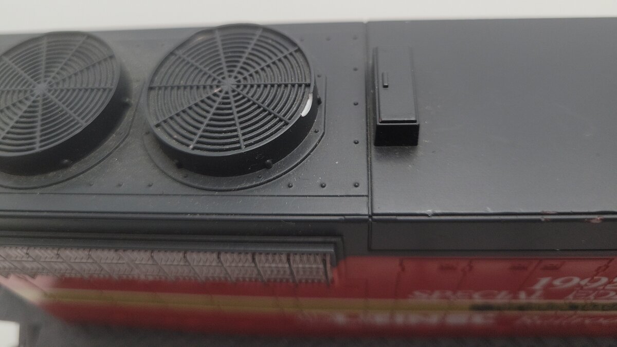Lionel 6-18818 O Lionel Railroader Club GP-38 Diesel Locomotive w/Horn VG