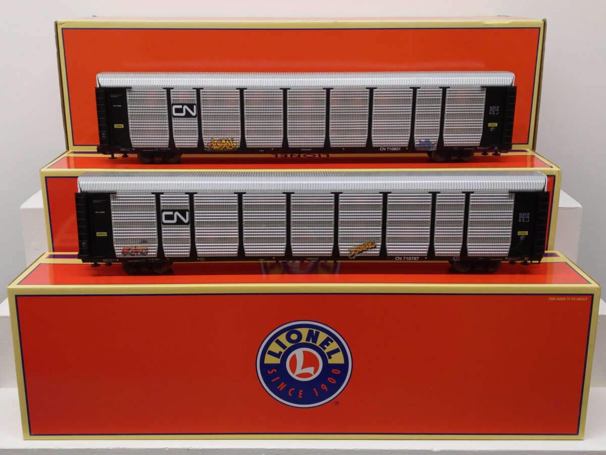 Lionel 6-19397 Custom Graffitied O Gauge CN 89' Autorack Cars (Set of 2) EX/Box