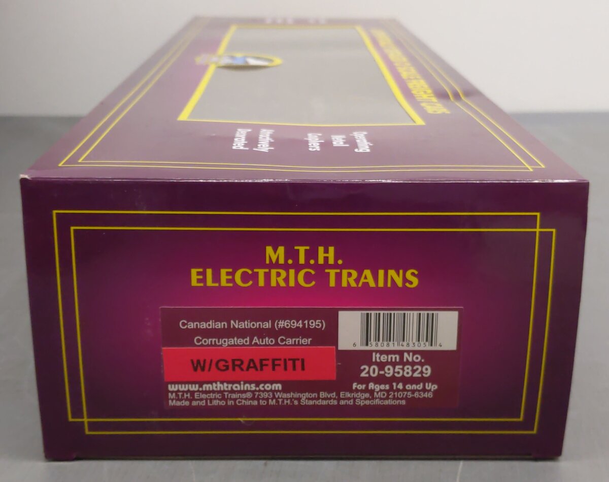 MTH 20-95829 O Gauge Custom Canadian National Corrugated Auto Carrier #694195 LN/Box
