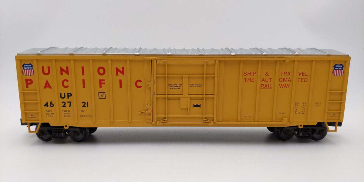 Weaver U14011LD O Gauge Union Pacific 50' Plug Door Boxcar #462721 (3-Rail) EX