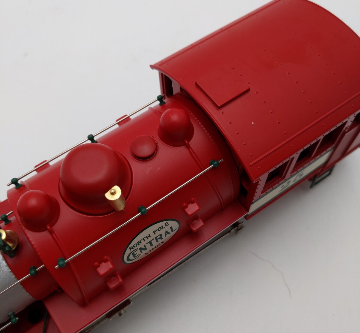 Lionel 6-28660 O Gauge North Pole 0-6-0 Dockside Switcher #25 EX/Box