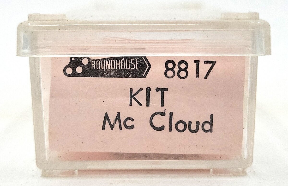 Roundhouse 8817 N Scale McCloud Box Car #4577 EX/Box