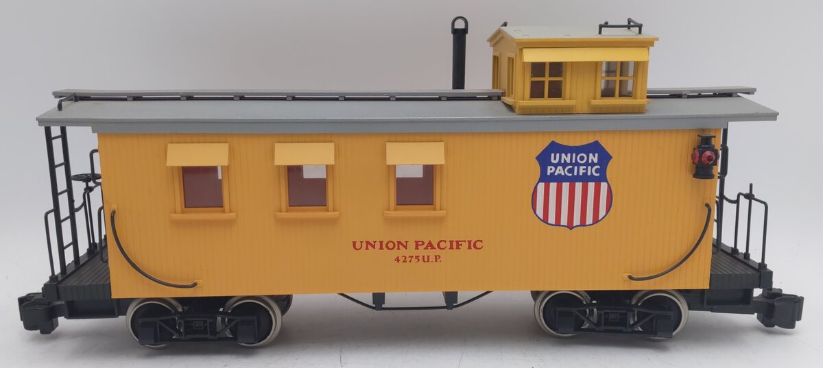 Delton 4275U G Scale Union Pacific Long Caboose w/ Metal Wheels EX