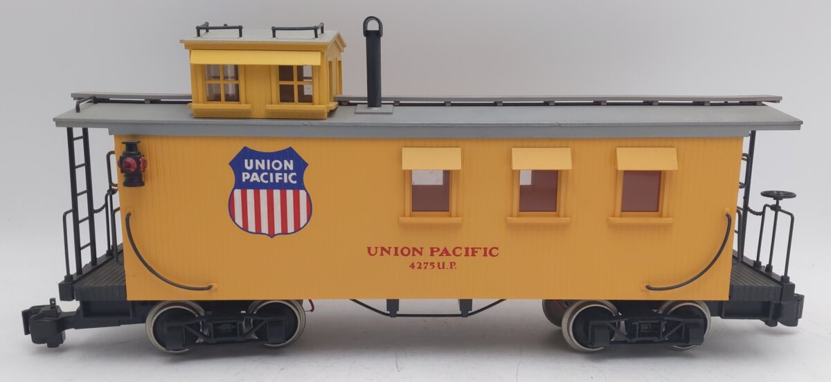 Delton 4275U G Scale Union Pacific Long Caboose w/ Metal Wheels EX
