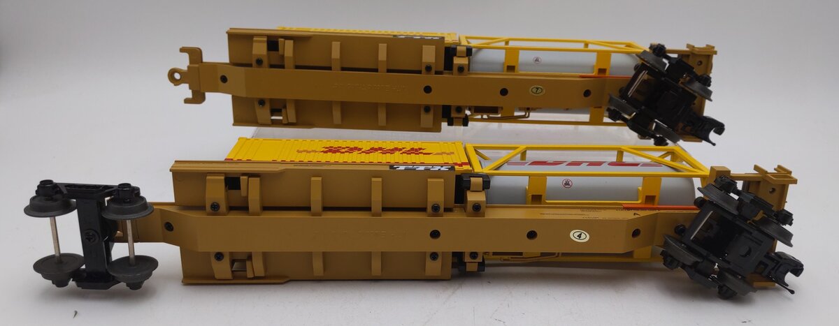 MTH 20-95299 O TTX DHL Spine Car Set w/Tank Container & 20' Container (Set of 2) EX