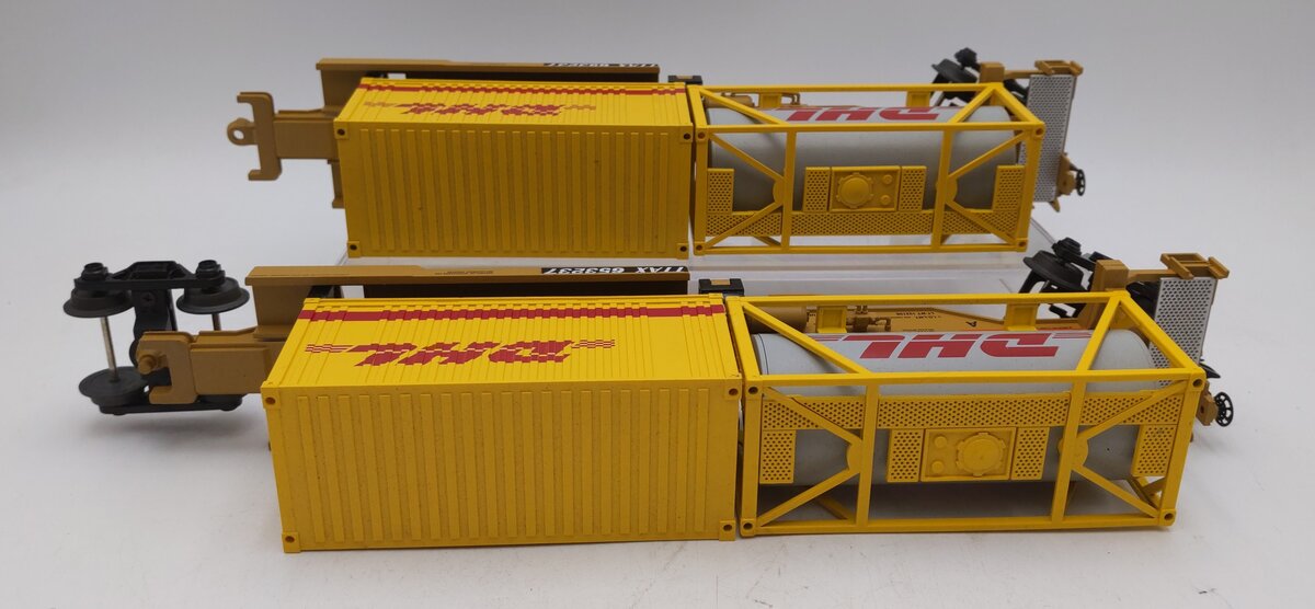 MTH 20-95299 O TTX DHL Spine Car Set w/Tank Container & 20' Container (Set of 2) EX