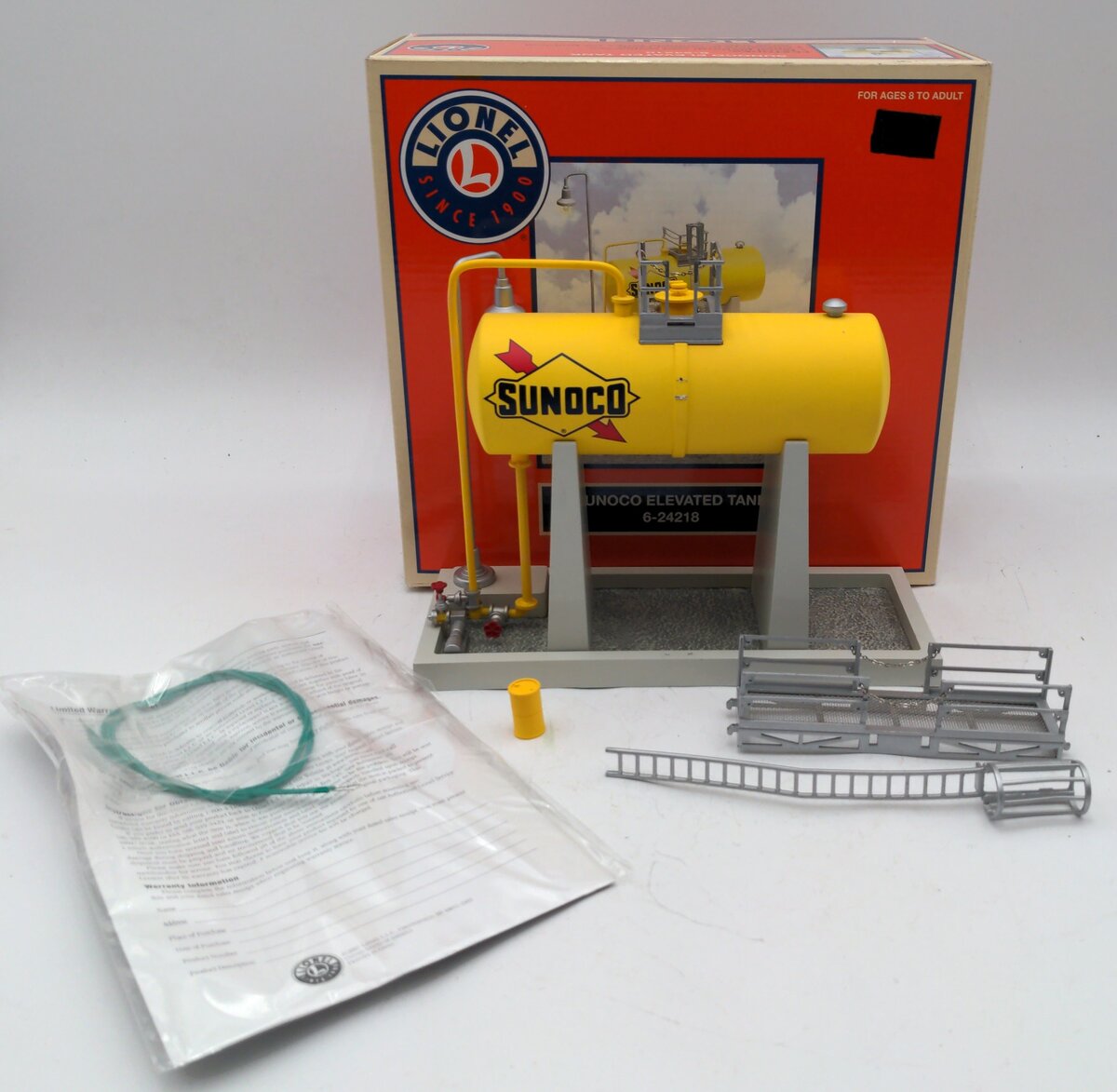 Lionel 6-24218 O Scale Sunoco Elevated Tank VG/Box
