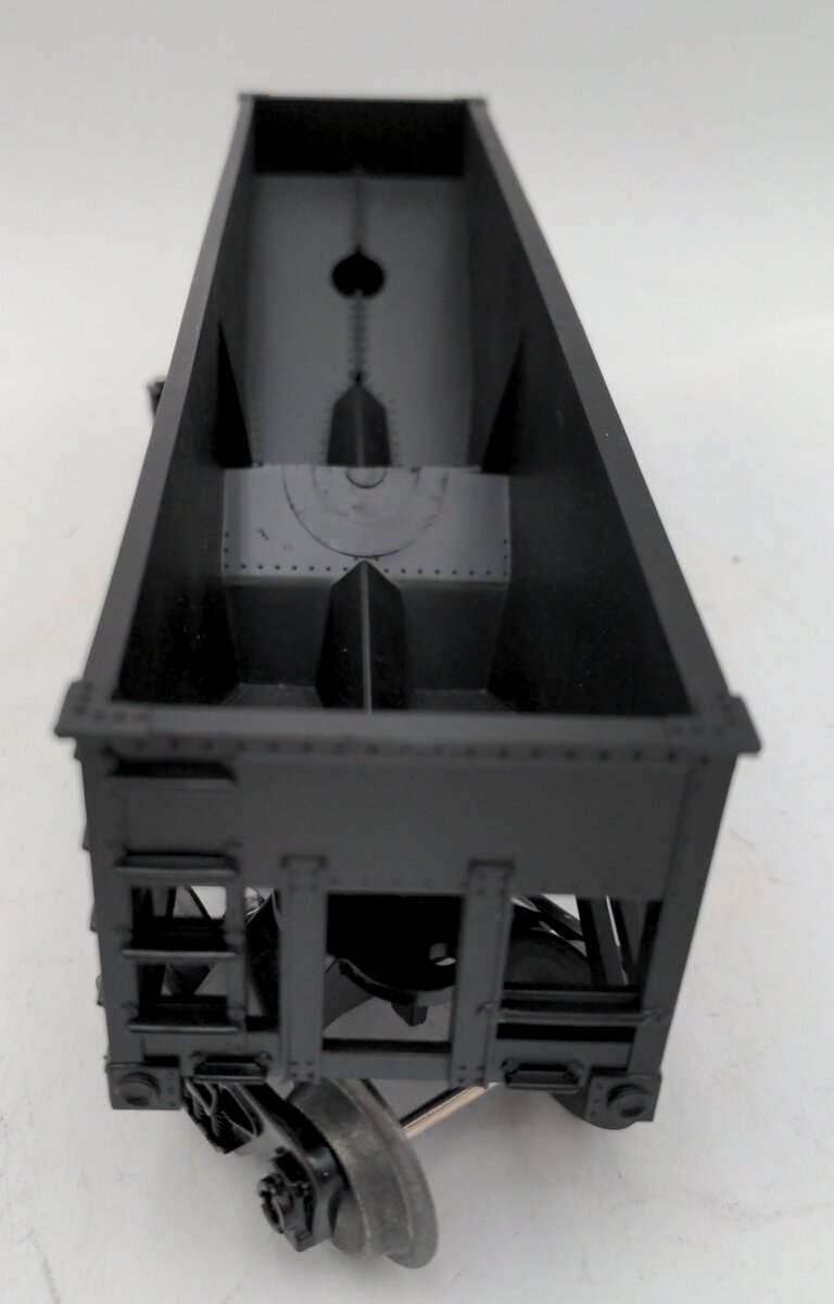 Lionel 6-82072 O Gauge Philadelphia Quartz 2-Bay Hopper #755 LN/Box