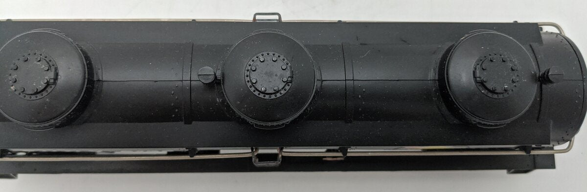 Lionel 6-9138 O Gauge Sunoco Triple Dome Black Tank Car #9138 VG/Box