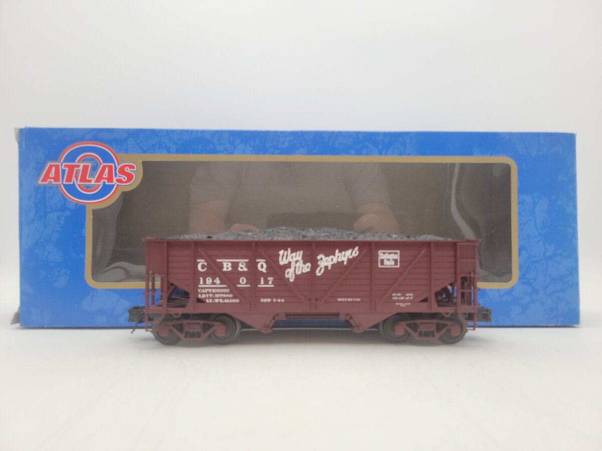 Atlas 6422-2 O Gauge CB&Q 50 Ton War Emergency Hopper #194017 - 3 Rail EX/Box