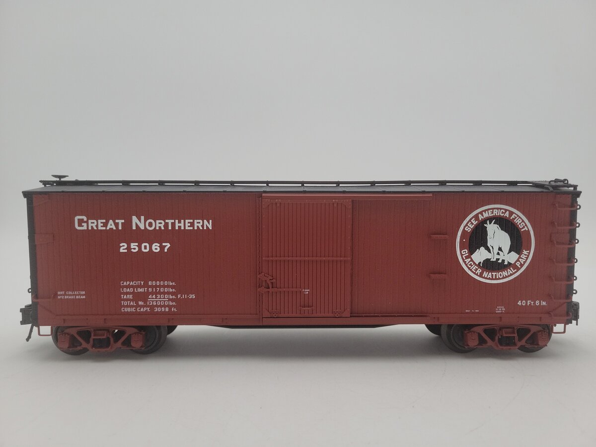 Atlas 8338-4 O Gauge Great Northern USRA Double Sheathed Box Car #25067- 3 Rail EX/Box