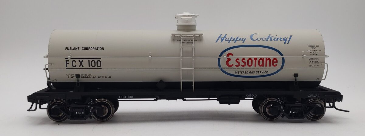 Atlas 9221-1 O Scale Essotane 11,000 Gallon Tank Car #100 (2 Rail) LN/Box