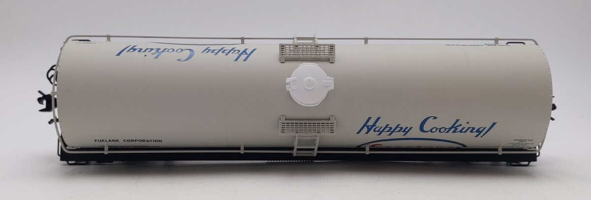 Atlas 9221-1 O Scale Essotane 11,000 Gallon Tank Car #100 (2 Rail) LN/Box