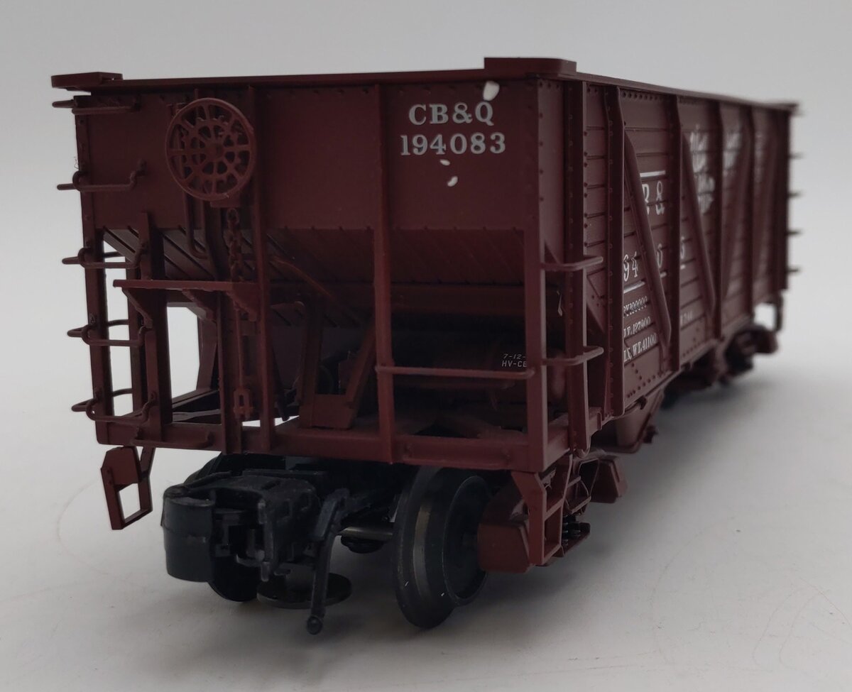 Atlas 6422-4 O CB&Q 50 Ton War Emergency Hopper w/ Coal Load #194083 (3-Rail) LN/Box