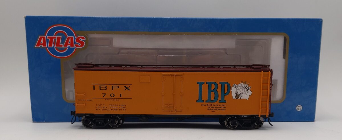 Atlas 9532-2 O Scale Iowa Beef Packers 40' Steel Reefer #701 (2 Rail) LN/Box