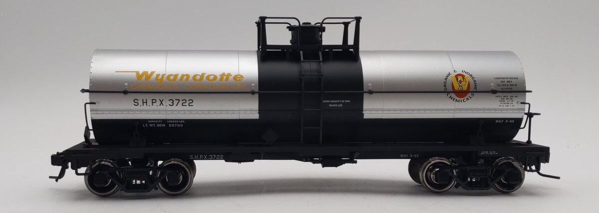 Atlas 9226-4 O Scale Wyandotte 11,000 Gallon Tank Car #3722 (2 Rail) LN/Box