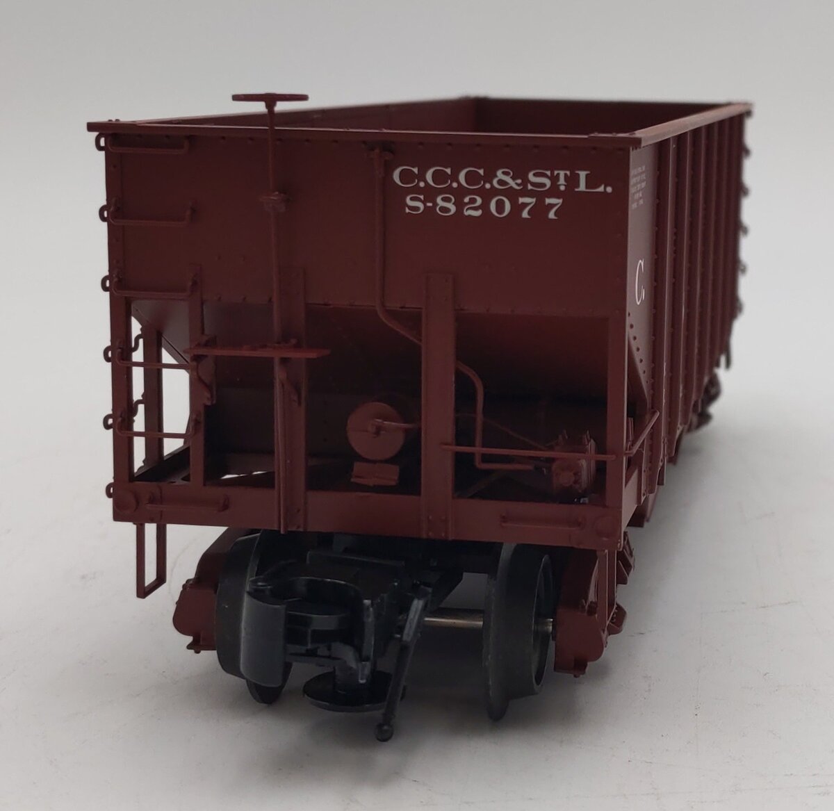 Atlas 8494-4 O Gauge CCC & St. L 55-Ton 2 Bay Coal Hopper #S-82077 (3 Rail) LN/Box