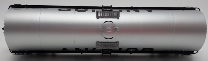Atlas 9223-1 O Scale Anchor Petroleum 11000 Gallon Tank Car #120 (2 Rail) EX/Box