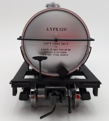 Atlas 9223-1 O Scale Anchor Petroleum 11000 Gallon Tank Car #120 (2 Rail) EX/Box