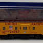 Atlas 2001792-1 O Scale UP "Steam Train" Bay Window Caboose #24567 (2Rail) EX/Box