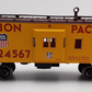 Atlas 2001792-1 O Scale UP "Steam Train" Bay Window Caboose #24567 (2Rail) EX/Box