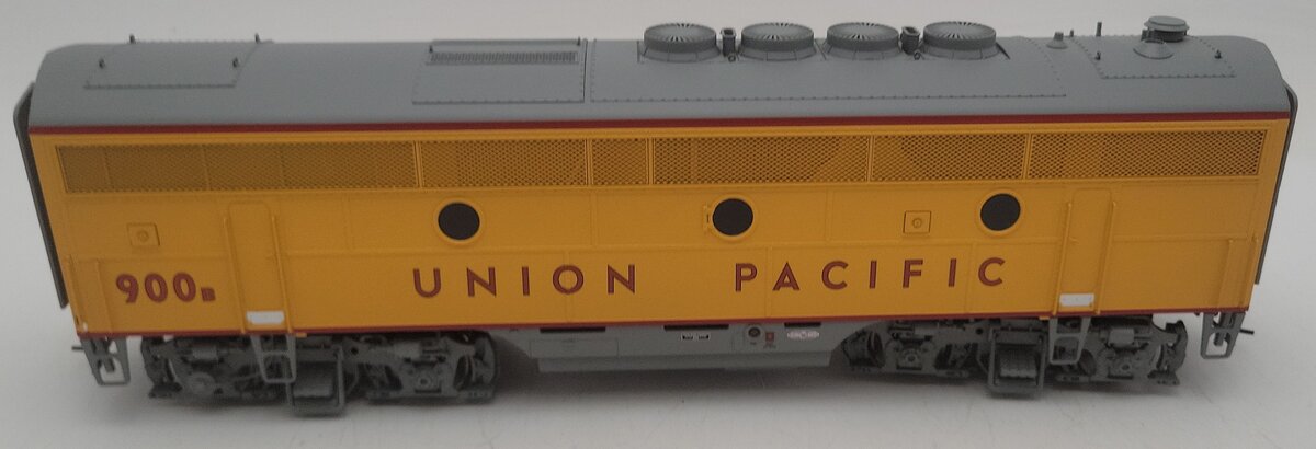 Atlas 3650-1 O UP Powered F3B Phase 2 Diesel Locomotive w/TMCC #900B (2-Rail) EX/Box