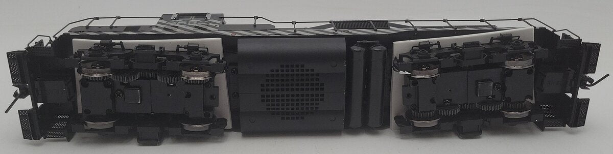 Atlas 3906-2 O Santa Fe GP-7 Phase II Diesel Locomotive #2852 w/ DCC (2 Rail) EX/Box