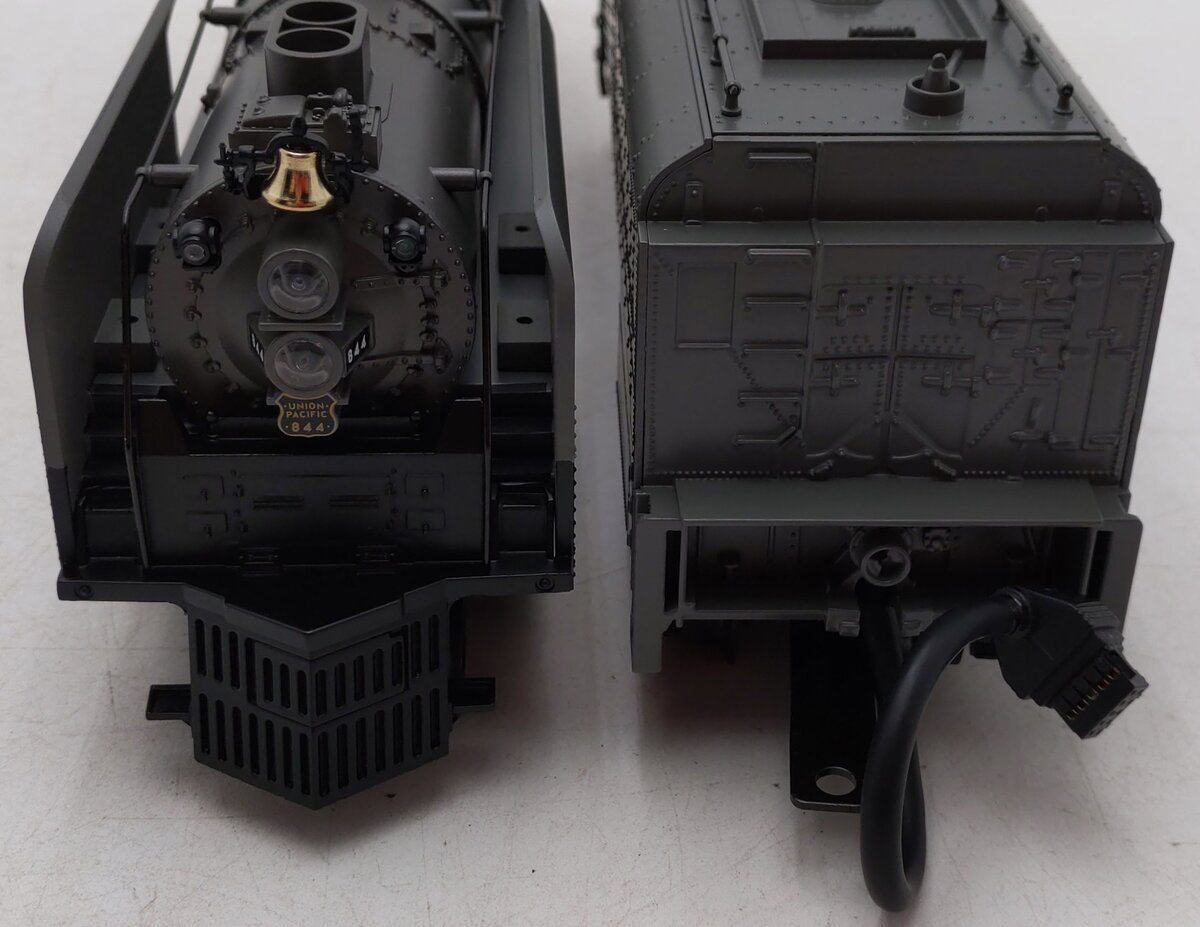 MTH 30-1484-1 Union Pacific 4-8-4 FEF Northern Steam Engine with PS2 #844 EX/Box