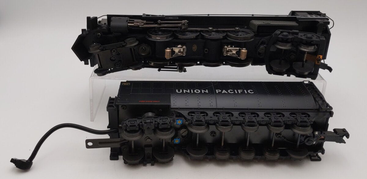 MTH 30-1482-1 Union Pacific O Gauge 4-8-4 FEF Northern Steam Engine w/PS2 #835 LN/Box