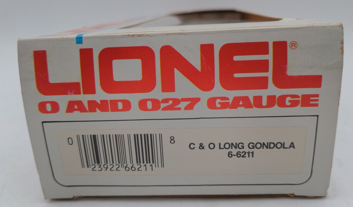 Lionel 6-6211 O-Gauge Chesapeake and Ohio Gondola with Jugs #6211 EX/Box