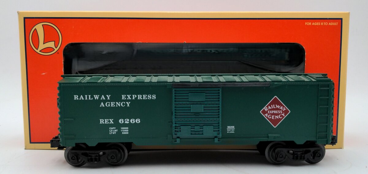 Lionel 6-36206 O Gauge Railway Express Agency Boxcar #6266 NIB