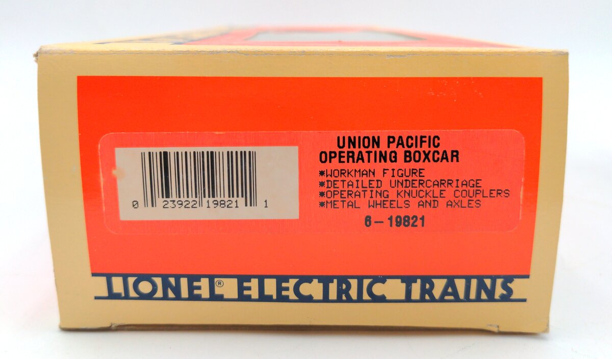 Lionel 6-19821 O Gauge Union Pacific Operating Boxcar #9146 NIB