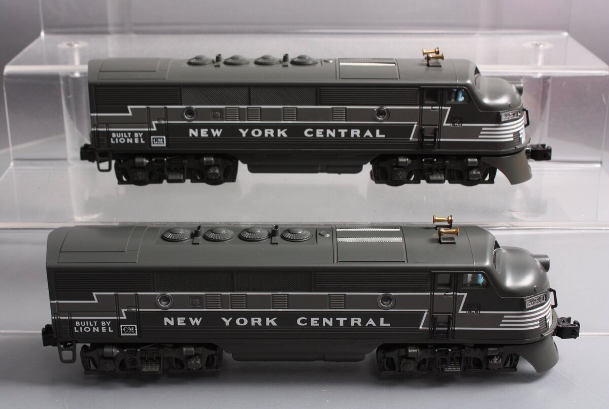 Lionel 6-18135 Lionel Century Club 2333 New York Central F3 AA Diesel Set NIB