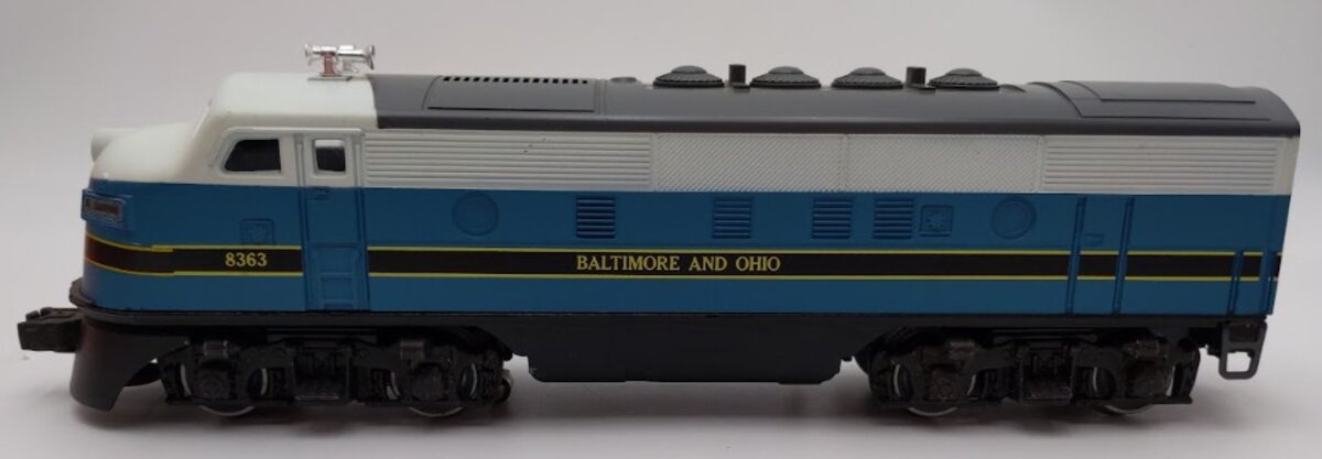 Lionel 6-8363 O Gauge Baltimore & Ohio F3 Powered A Unit Diesel Locomotive VG/Box