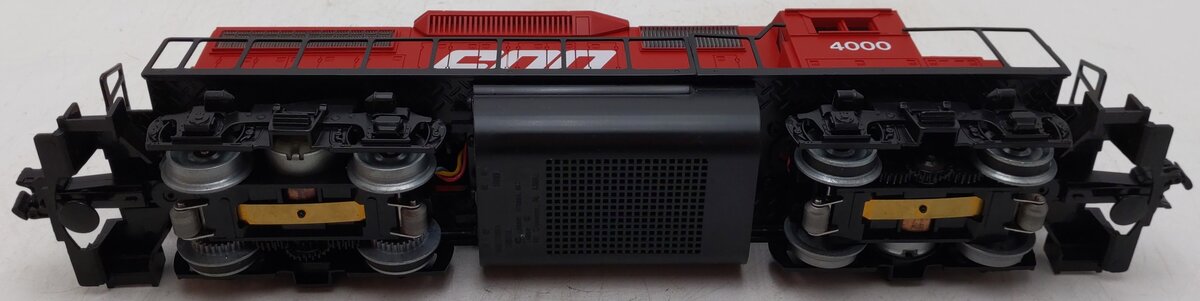 Lionel 6-18825 O Gauge Soo Line GP-38-2 Diesel Locomotive #4000 LN/Box