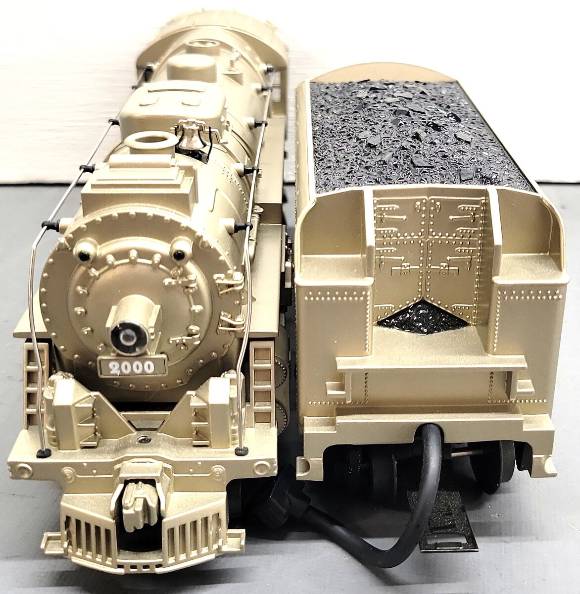 Lionel 6-52219 Monopoly 4-6-4 Bronze Hudson Steam Locomotive #2000 EX/Box