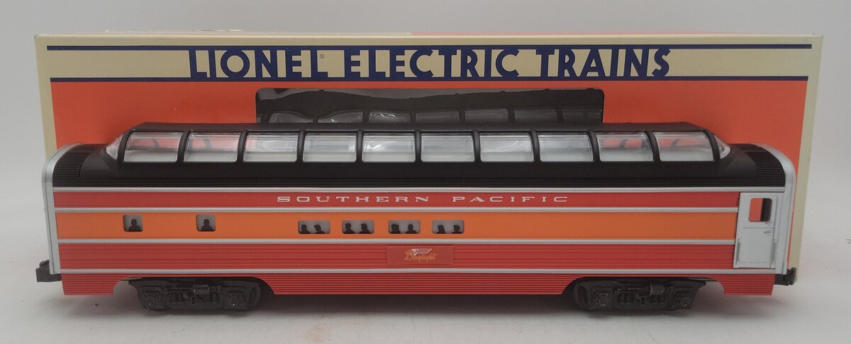 Lionel 6-19107 O Gauge Southern Pacific Daylight Full Vista Dome Passenger Car VG/Box