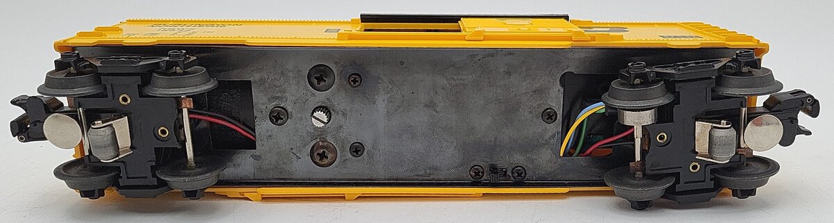 Lionel 6-16632 Burlington Northern Boxcar with Railsounds EX/Box
