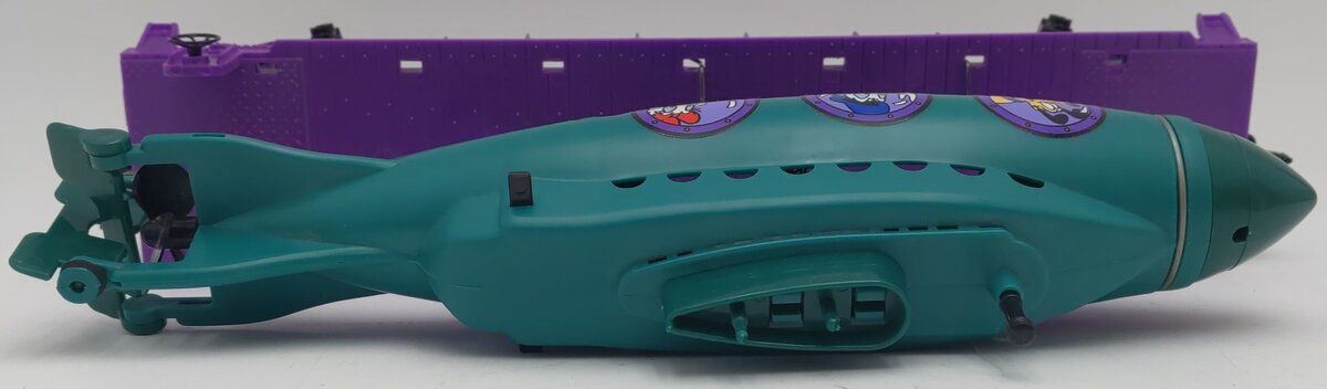 Lionel 6-16724 O Gauge Disney Mickey & Friends Submarine Car EX/Box